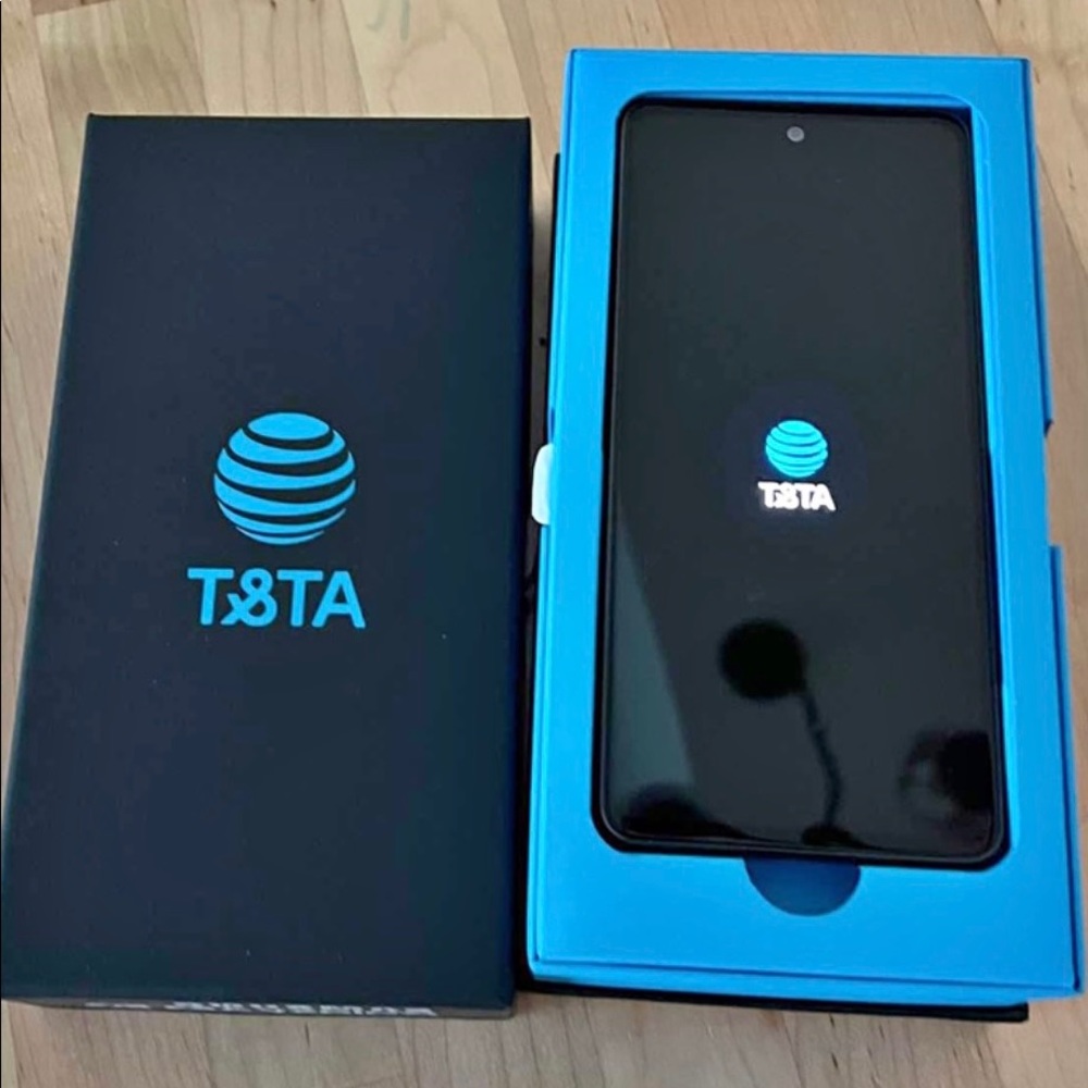 Brand new SAMSUNG GALAXY A53-128 mg